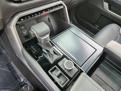 2024 Toyota SEQUOIA 4WD Platinum