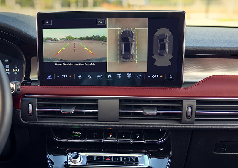 The large center touchscreen of a 2024 Lincoln Corsair® SUV is shown. | Mark McLarty Lincoln in North Little Rock AR