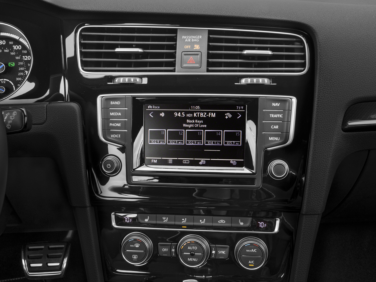 2017 Volkswagen Golf R DCC & Navigation 4Motion 4Motion
