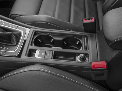 2017 Volkswagen Golf R DCC & Navigation 4Motion 4Motion