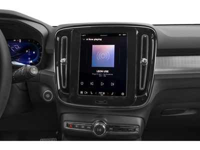 2026 Volvo XC40 B5 Core