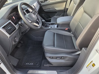 2023 Volkswagen Atlas Cross Sport 2.0T SE w/Technology