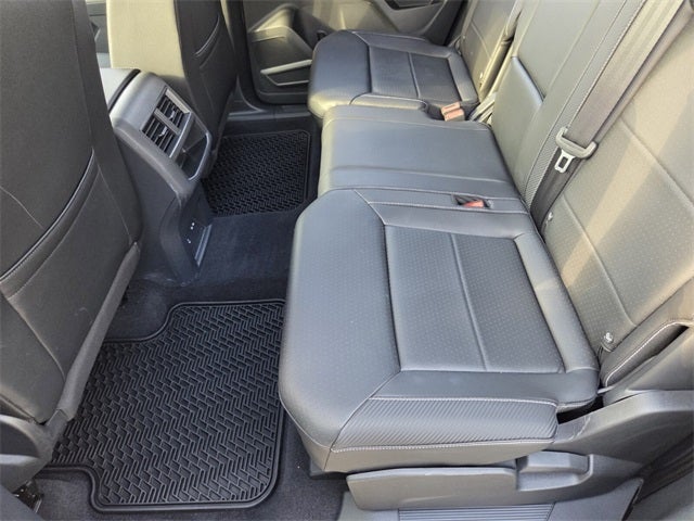 2023 Volkswagen Atlas Cross Sport 2.0T SE w/Technology