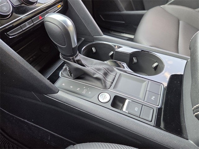 2023 Volkswagen Atlas Cross Sport 2.0T SE w/Technology