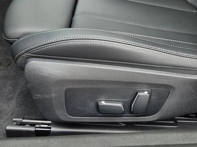 2025 BMW 2 Series 230i