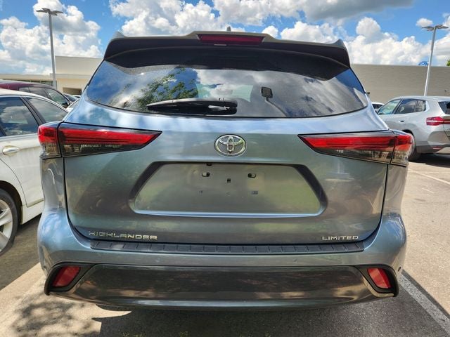 2022 Toyota Highlander Limited