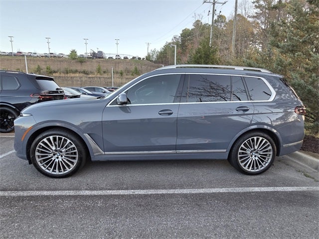 2025 BMW X7 xDrive40i