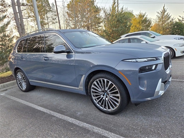 2025 BMW X7 xDrive40i
