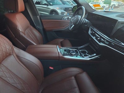 2024 BMW X7 xDrive40i