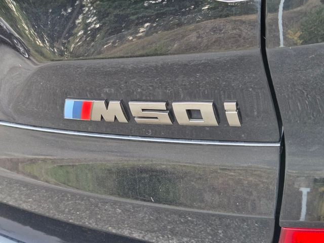 2022 BMW X5 M50i