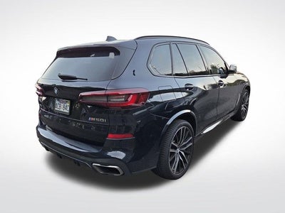 2022 BMW X5 M50i