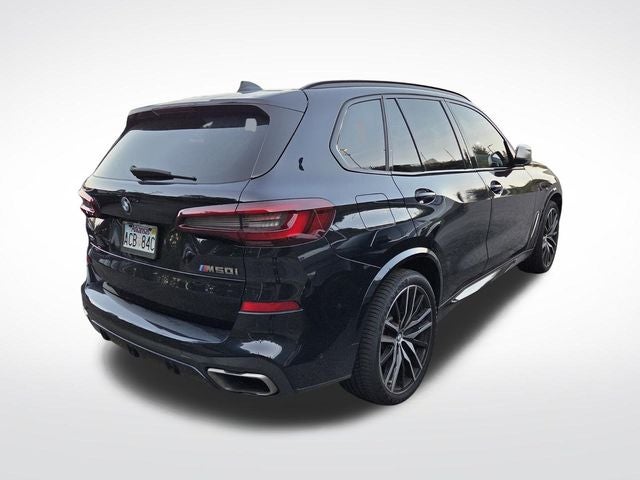 2022 BMW X5 M50i