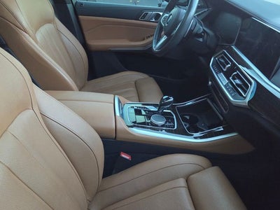 2022 BMW X5 M50i