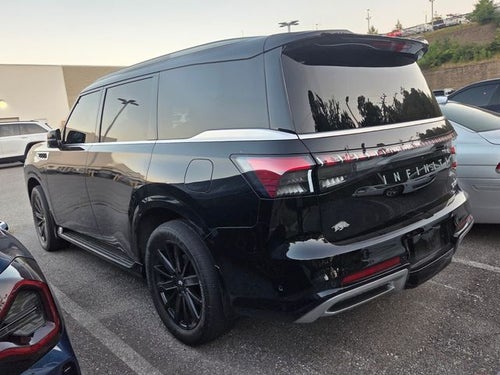 2025 INFINITI QX80 LUXE