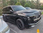 2025 INFINITI QX80 LUXE