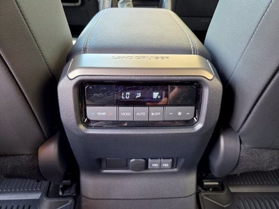 2026 Toyota Land Cruiser Base