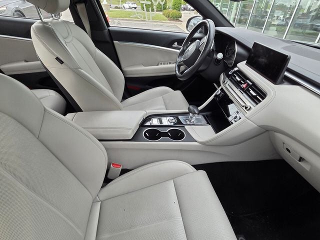 2024 Genesis G70 2.5T