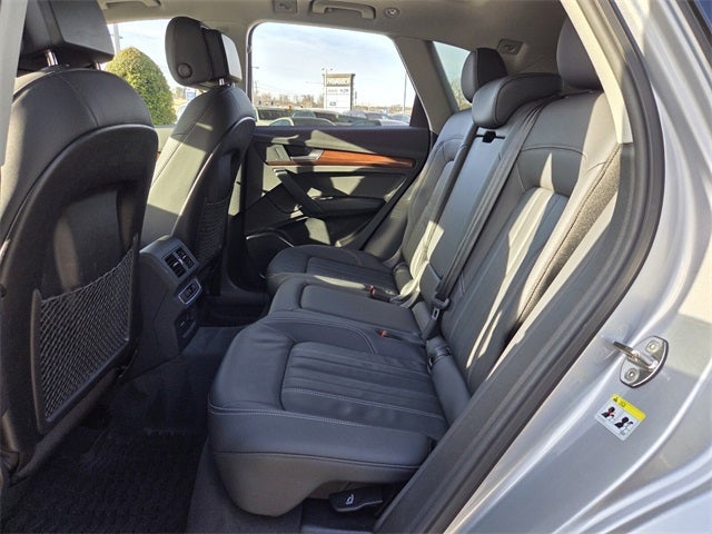 2023 Audi Q5 40 Premium quattro