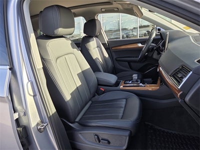 2023 Audi Q5 40 Premium quattro