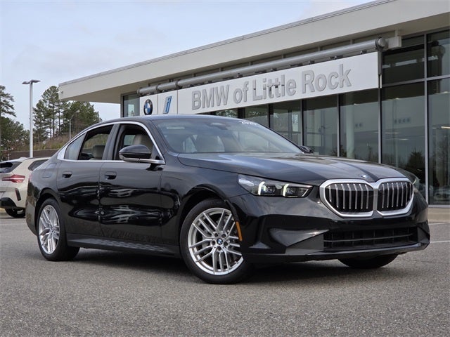 2025 BMW 5 Series 530i