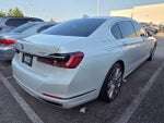 2022 BMW 7 Series 740i