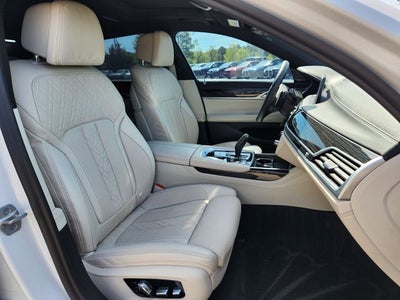 2022 BMW 7 Series 750i xDrive