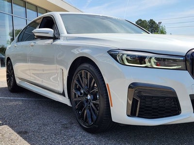 2022 BMW 7 Series 750i xDrive