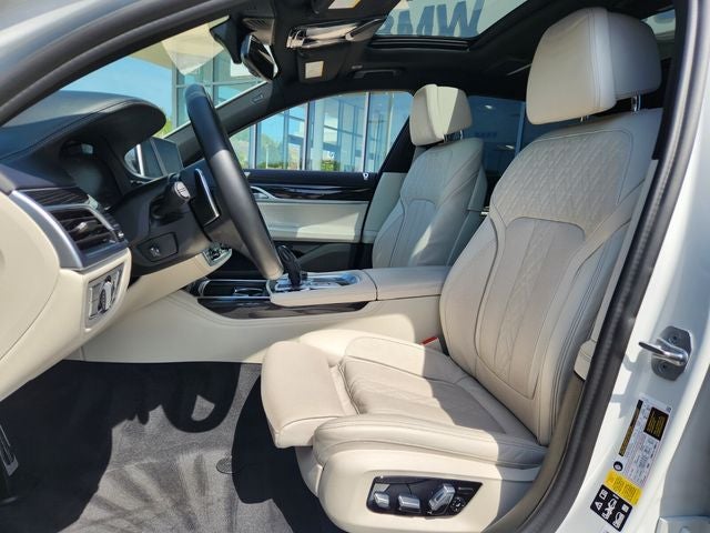 2022 BMW 7 Series 750i xDrive