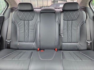 2022 BMW 7 Series 750i xDrive