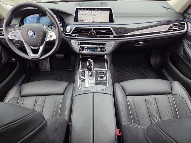 2022 BMW 7 Series 750i xDrive
