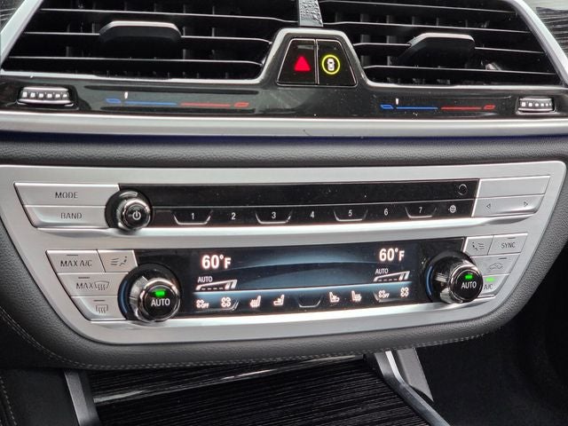 2022 BMW 7 Series 750i xDrive