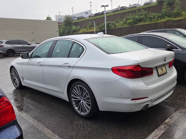 2019 BMW 5 Series 530i