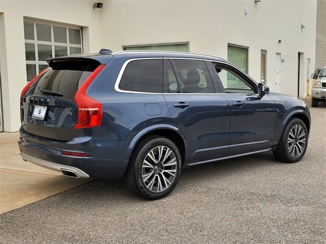 2021 Volvo XC90 T6 Momentum