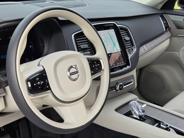 2023 Volvo XC90 Recharge Plug-In Hybrid Ultimate Ultimate