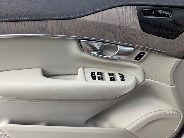 2023 Volvo XC90 Recharge Plug-In Hybrid Ultimate Ultimate