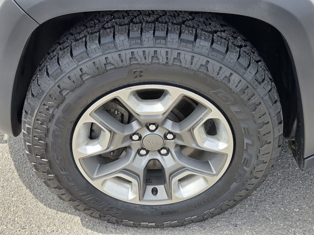 2019 Jeep Cherokee Trailhawk