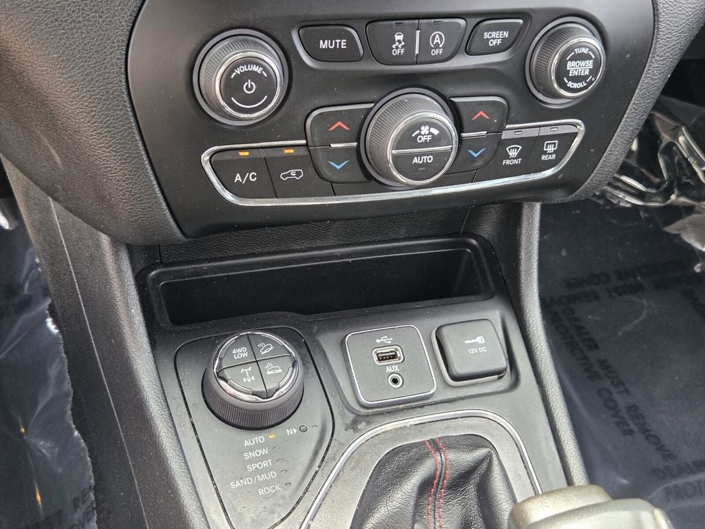 2019 Jeep Cherokee Trailhawk