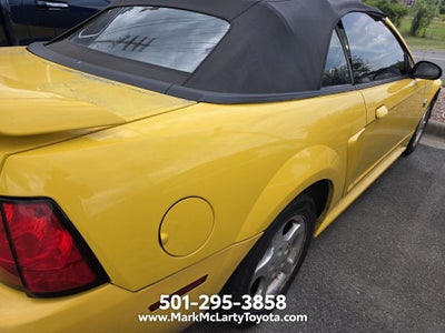 2004 Ford Mustang V6