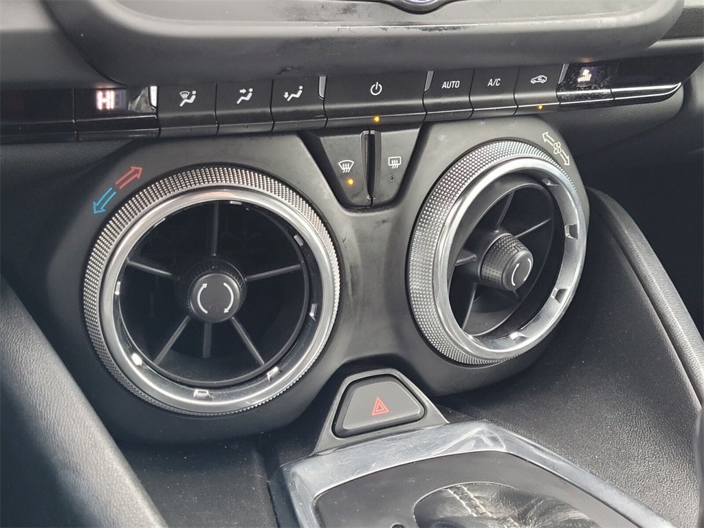 2022 Chevrolet Camaro 1LT