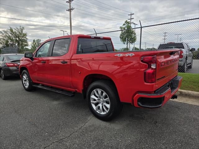 2022 Chevrolet Silverado Custom