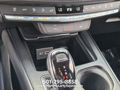 2023 Cadillac XT4 Premium Luxury