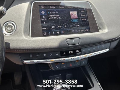 2023 Cadillac XT4 Premium Luxury