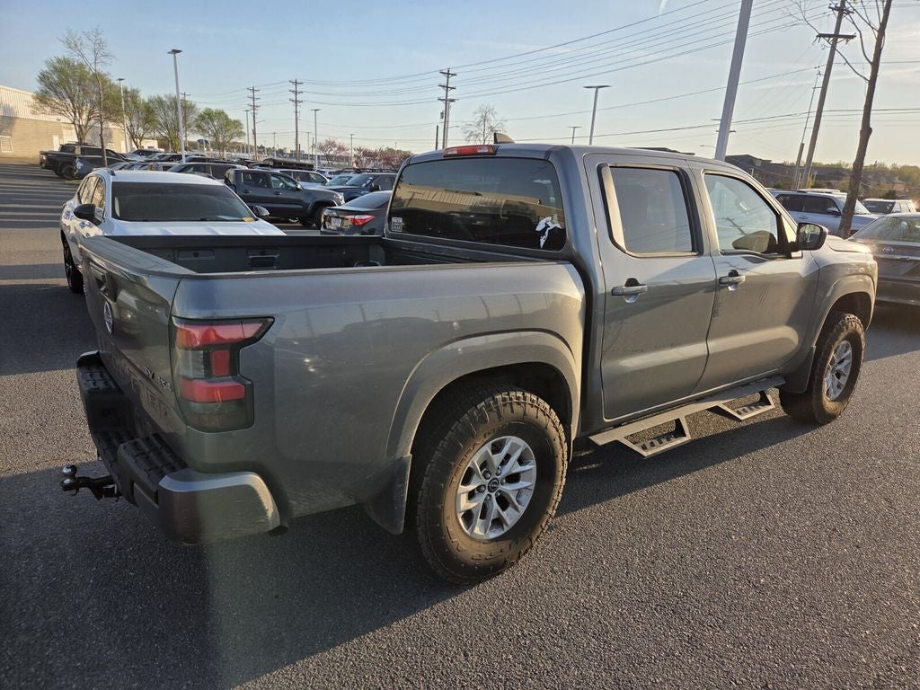 2024 Nissan Frontier SV