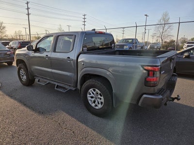 2024 Nissan Frontier SV