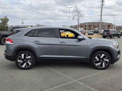 2025 Volkswagen Atlas Cross Sport 2.0T SE w/Technology