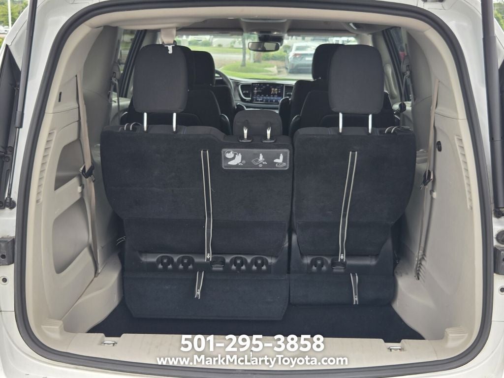 2021 Chrysler Pacifica Touring