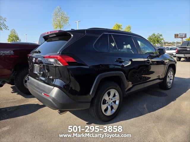 2020 Toyota RAV4 LE