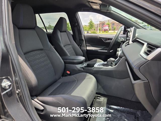 2023 Toyota RAV4 Hybrid SE