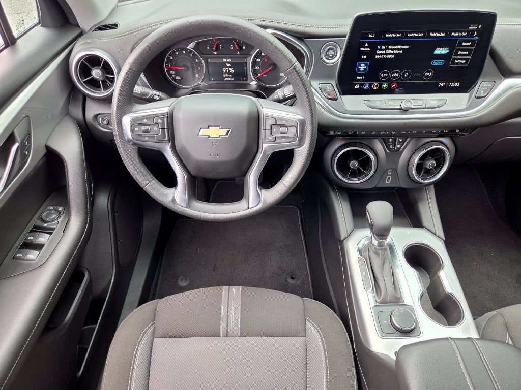 2025 Chevrolet Blazer LT