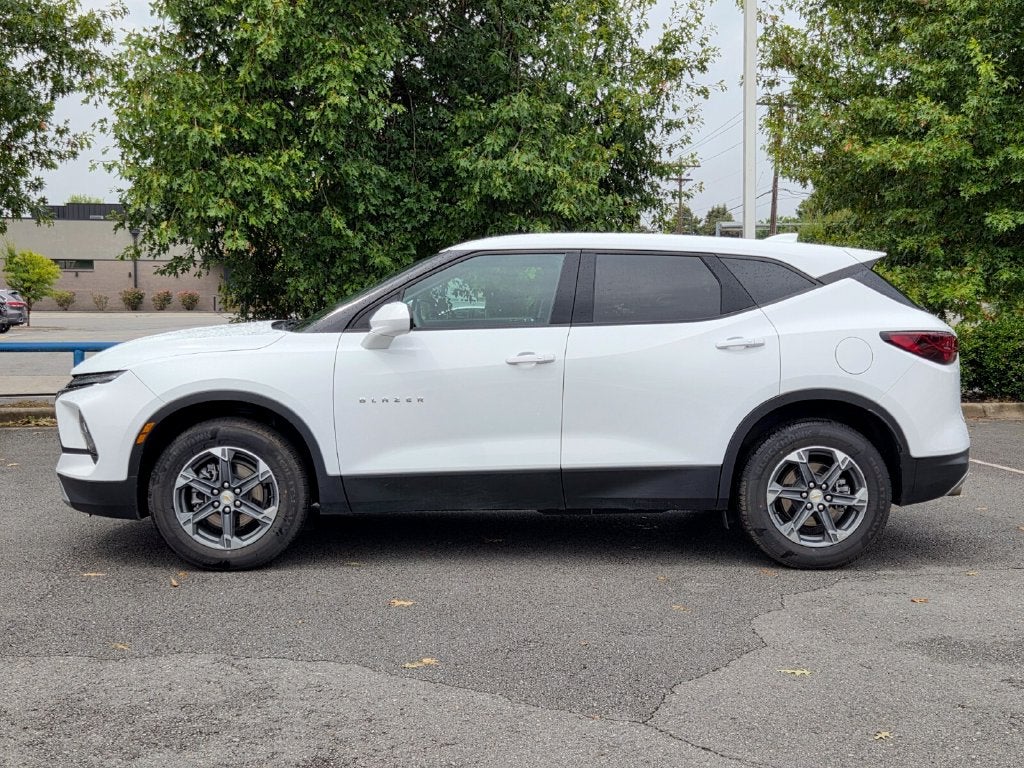 2025 Chevrolet Blazer LT